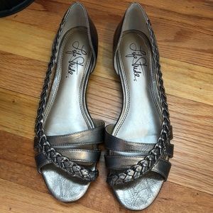 Open toed flats